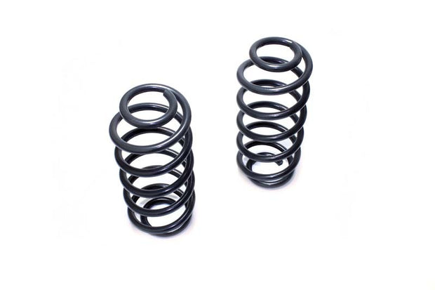 MaxTrac 92-99 GM C1500 SUV 2WD V8 3in Front Lowering Coils